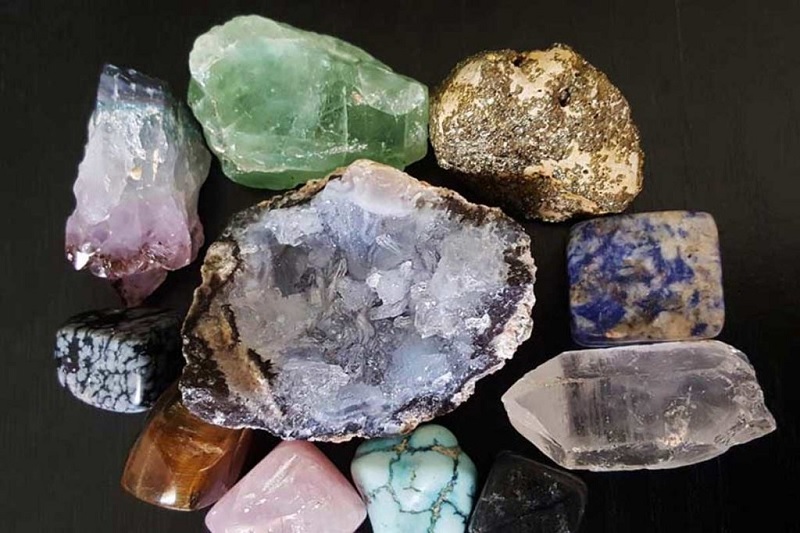 8 cách phân biệt đá quý thật - giả nhanh chóng và chính xác nhất